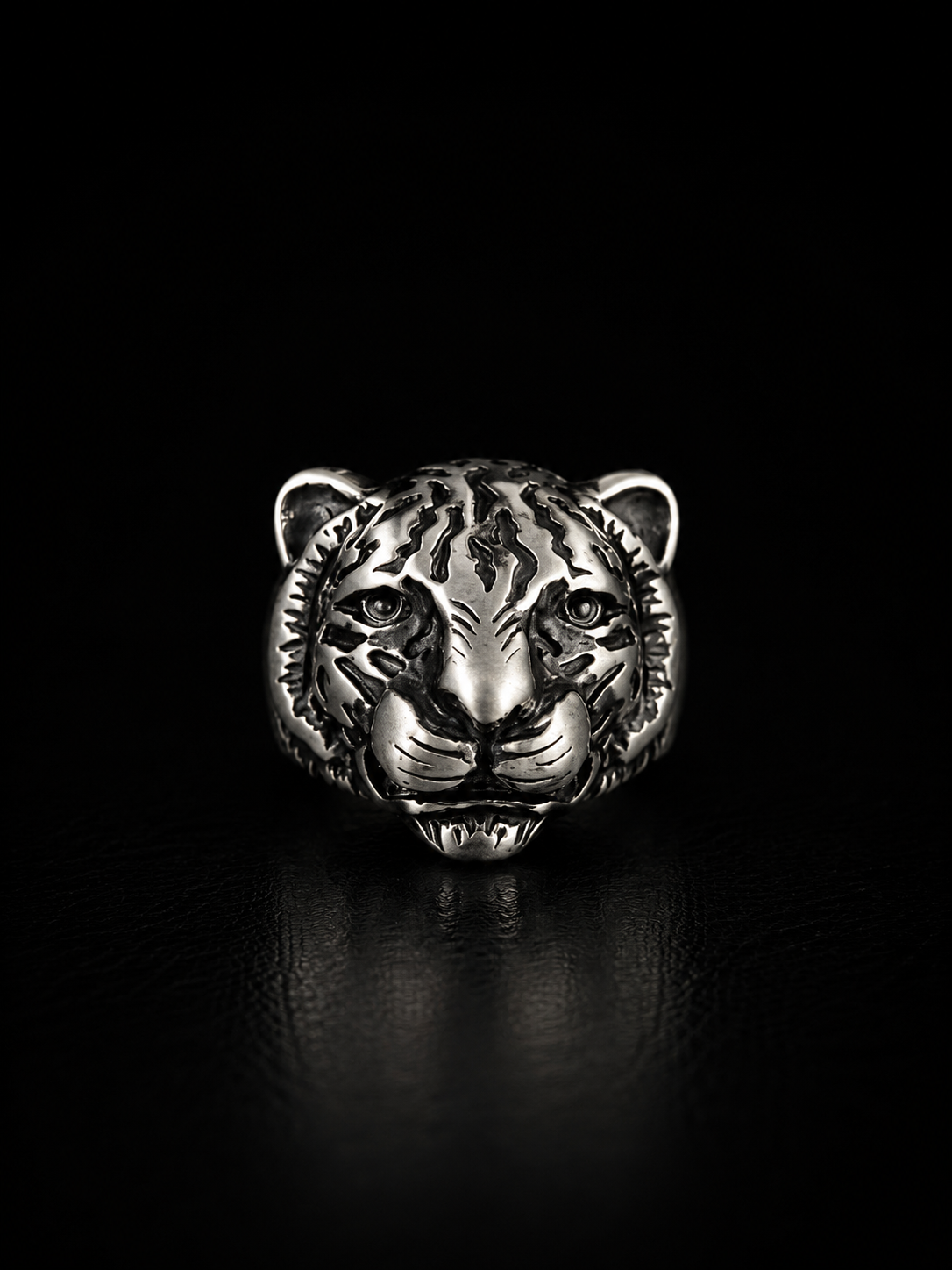 Tiger stainless steel ring