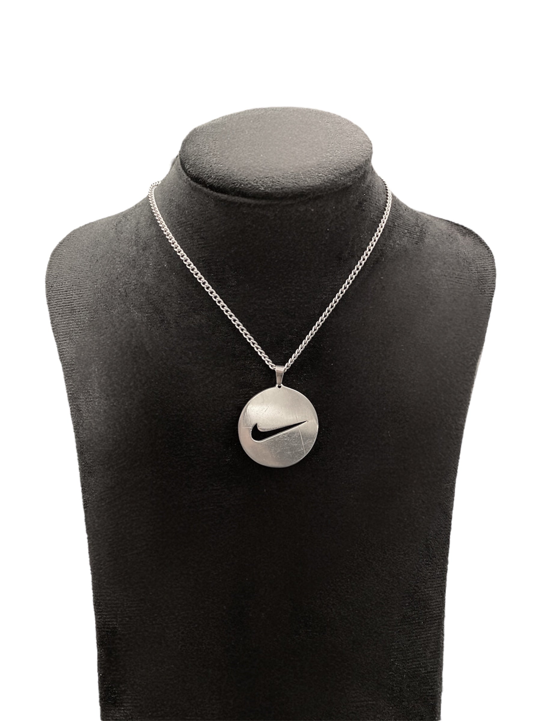 Nike necklace (Buy 2 get 1 free)